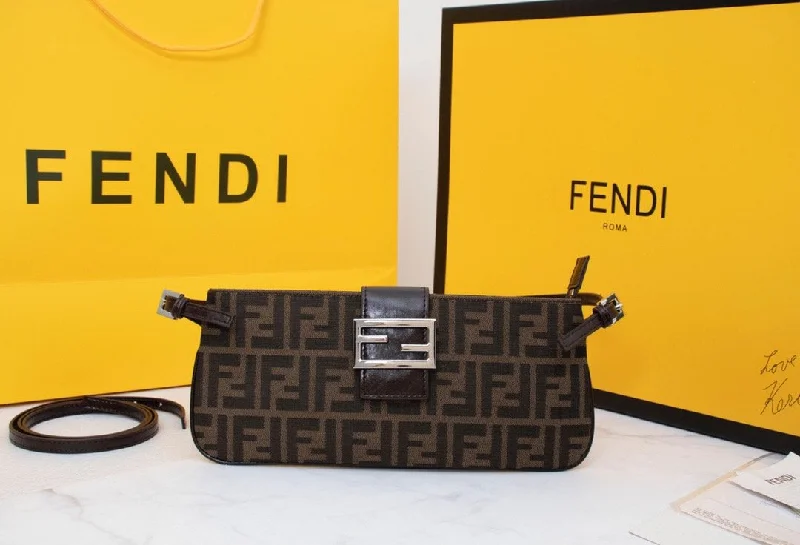 EN   Designer bags by Fendi 021