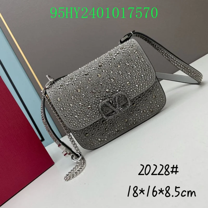 BC - VALENTINO BAG - 628