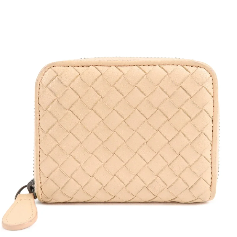 BOTTEGA VENETA Intrecciato Leather Round Zipper Coin Case