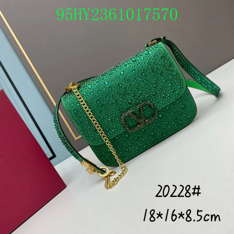 BC - VALENTINO BAG - 636