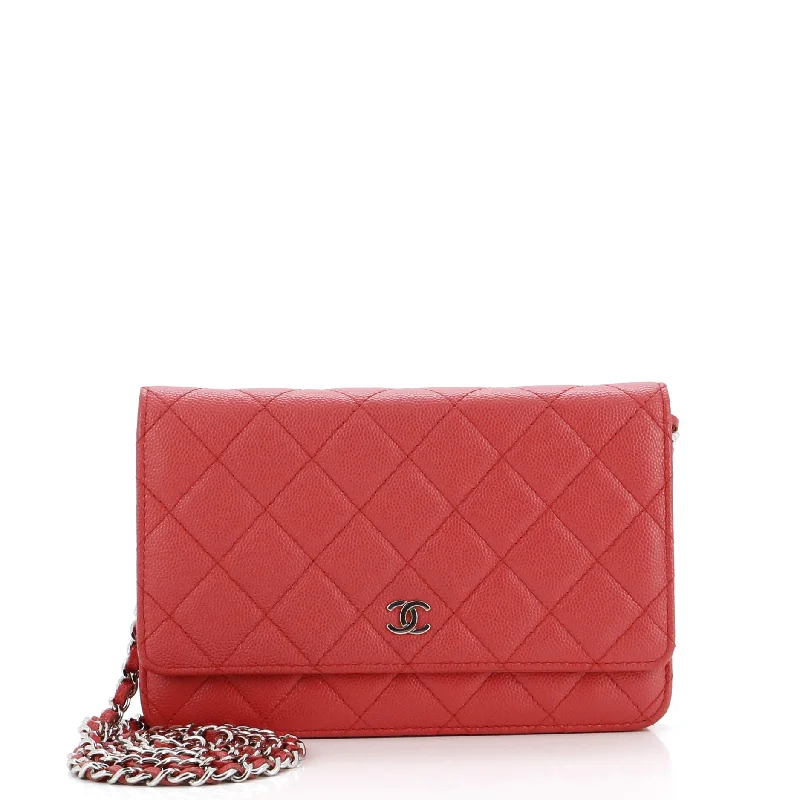 Wallet on Chain Quilted Iridescent Caviar